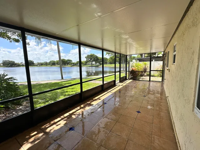 $3,200 | 17 Tara Lakes Drive East, Boynton Beach, FL 33436