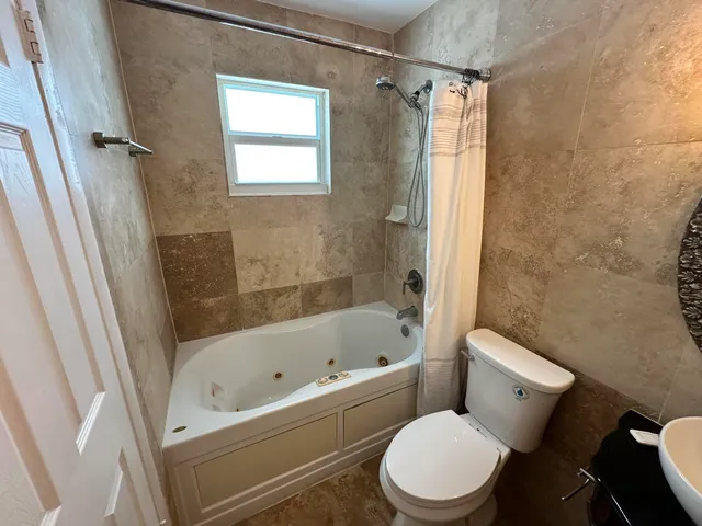 $3,200 | 17 Tara Lakes Drive East, Boynton Beach, FL 33436