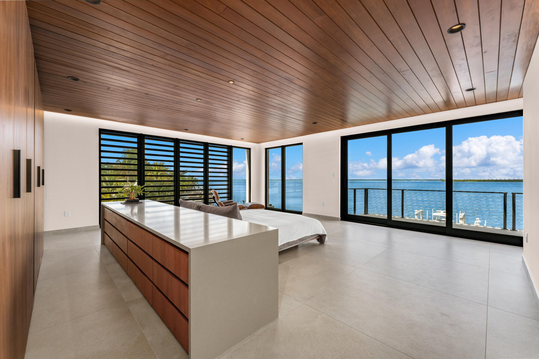 21 Stillwright Way Key Largo, FL 33037 - Photo 15 of 81 Primary Suite