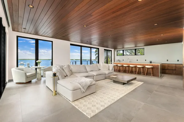 $4,799,000 | 21 Stillwright Way, Key Largo, FL 33037