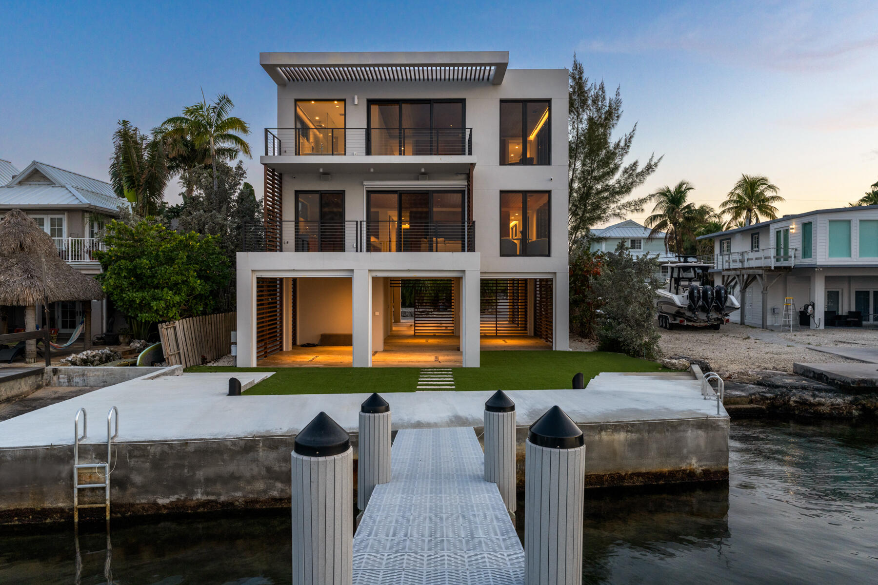 21 Stillwright Way Key Largo, FL 33037 - Photo 55 of 81 Stillwright at Night