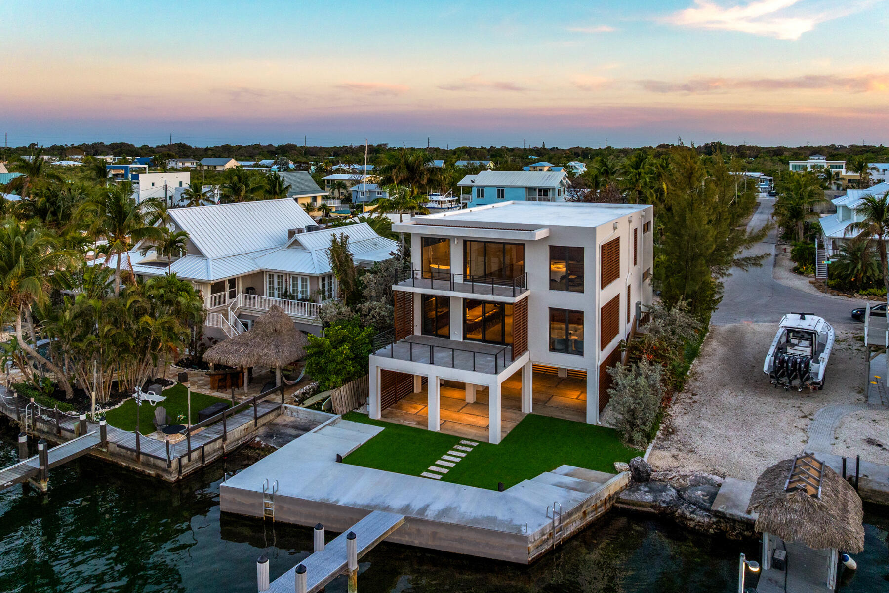 21 Stillwright Way Key Largo, FL 33037 - Photo 56 of 81 New Construction Modern