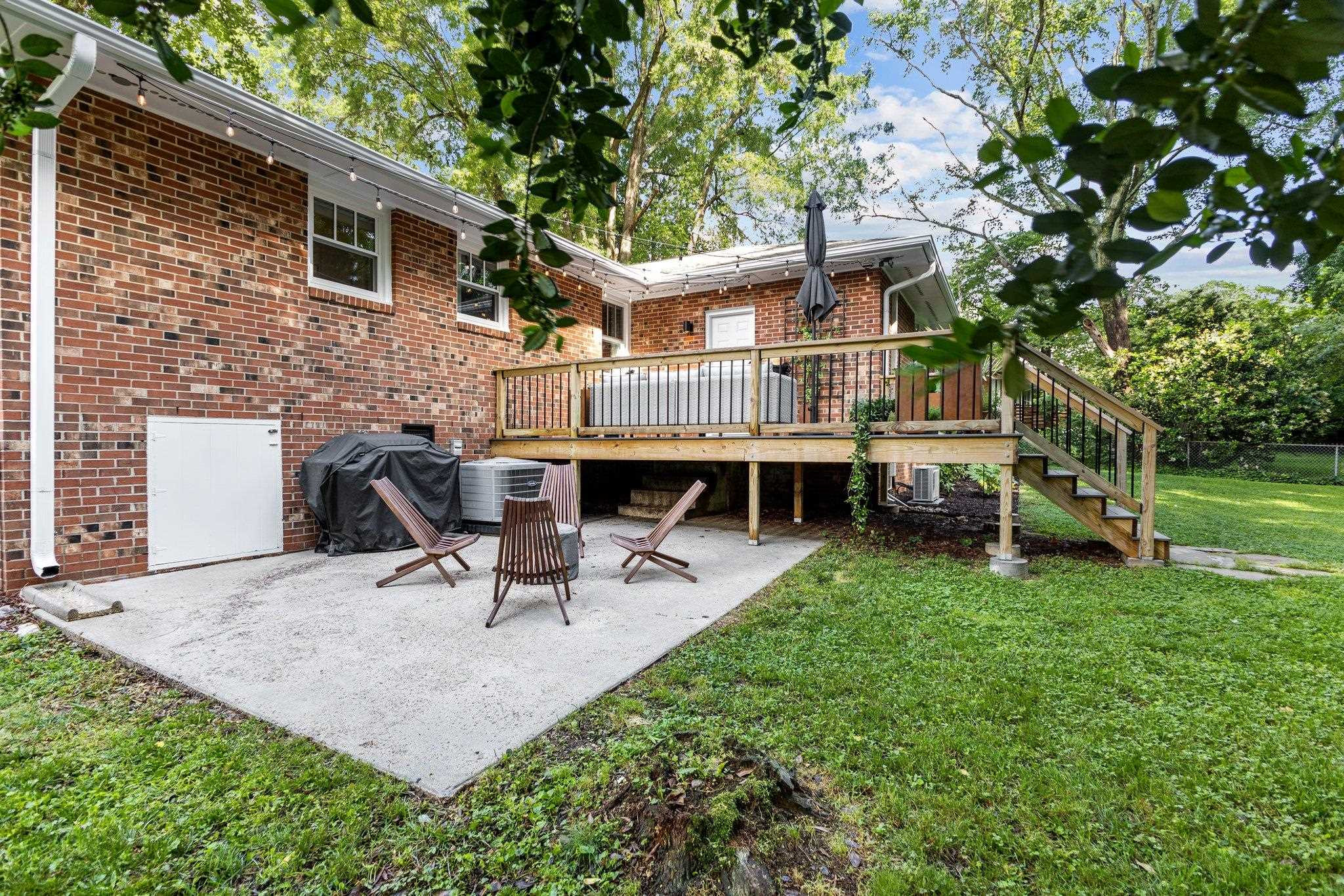 4912 Latimer Road Raleigh, NC 27609 - Photo 30 of 35 Photo 30