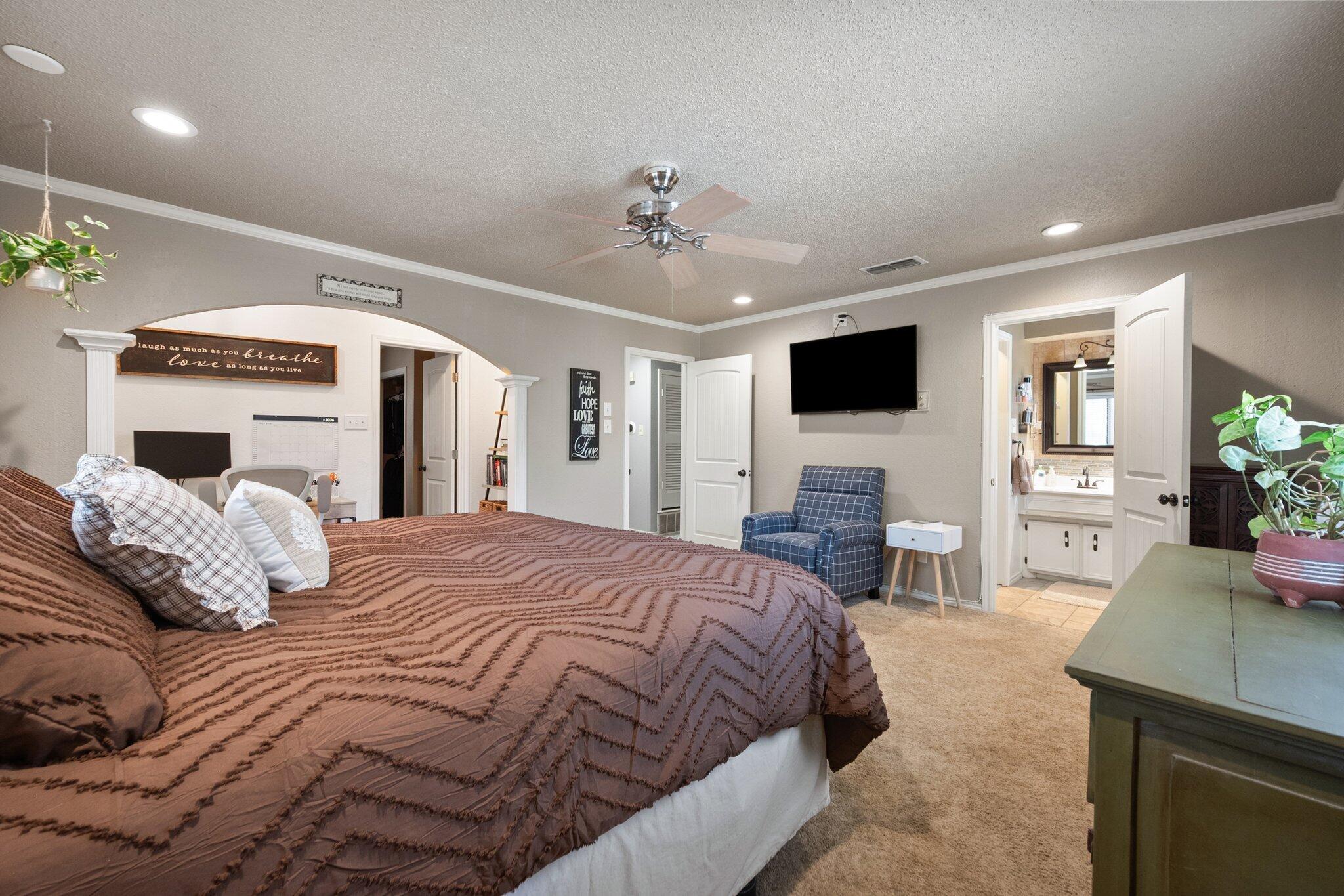 5402 80th Street Lubbock, TX 79424 - Photo 28 of 41 28 @5402 80th 2379