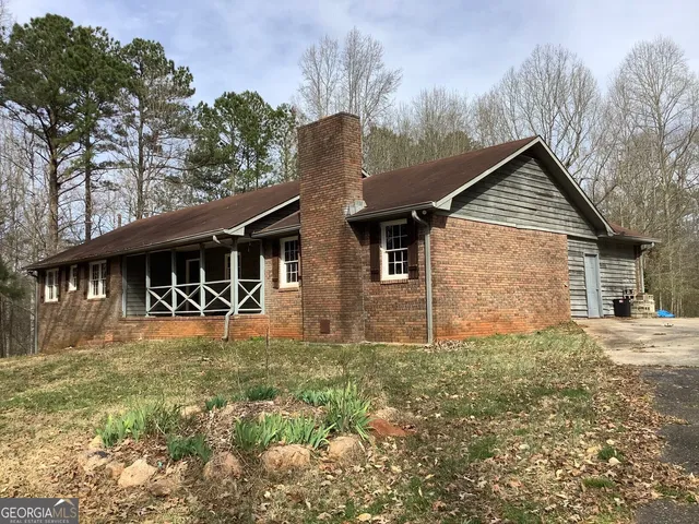 $270,000 | 13370 Panhandle Road, Hampton, GA 30228