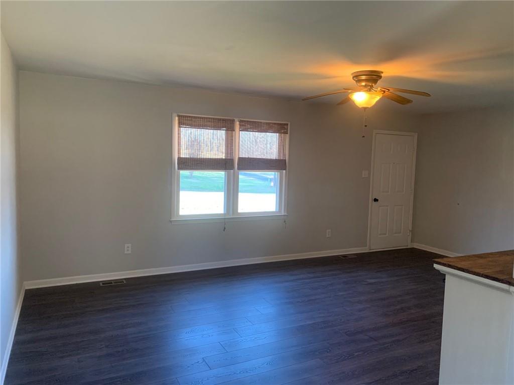 4006 Lee Cline Road Conover, NC 28613 - Photo 8 of 18 Gallery Image 8