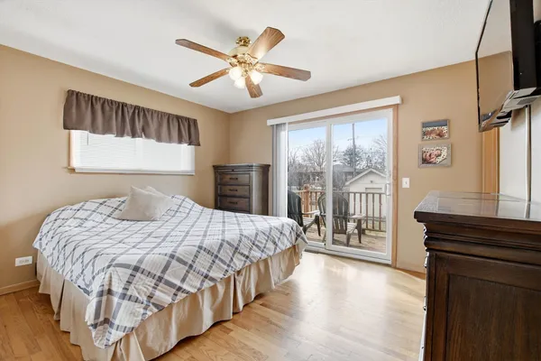 $539,000 | 130 North Horner Lane, Mount Prospect, IL 60056