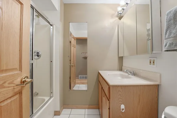 $539,000 | 130 North Horner Lane, Mount Prospect, IL 60056