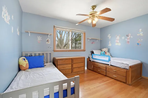 $539,000 | 130 North Horner Lane, Mount Prospect, IL 60056