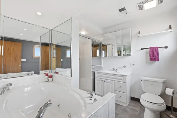 $539,000 | 130 North Horner Lane, Mount Prospect, IL 60056