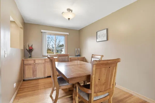 $539,000 | 130 North Horner Lane, Mount Prospect, IL 60056