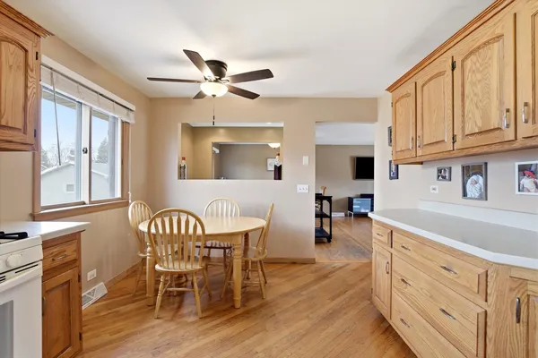 $539,000 | 130 North Horner Lane, Mount Prospect, IL 60056