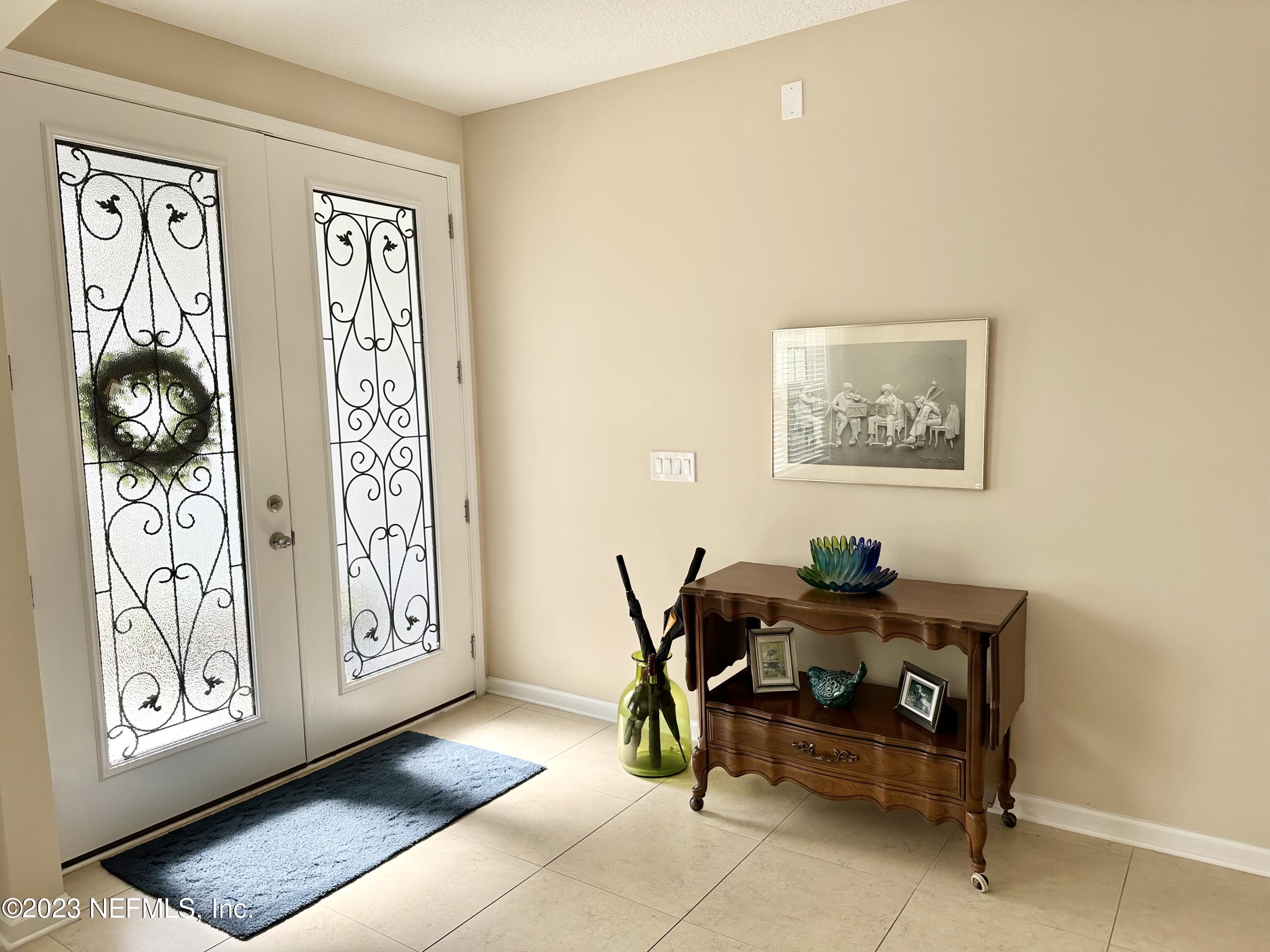 86808 Sloop Court Fernandina Beach, FL 32034 - Photo 2 of 25 Foyer