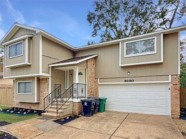 $1,900 | 3230 Sycamore Springs Drive, Houston, TX 77339