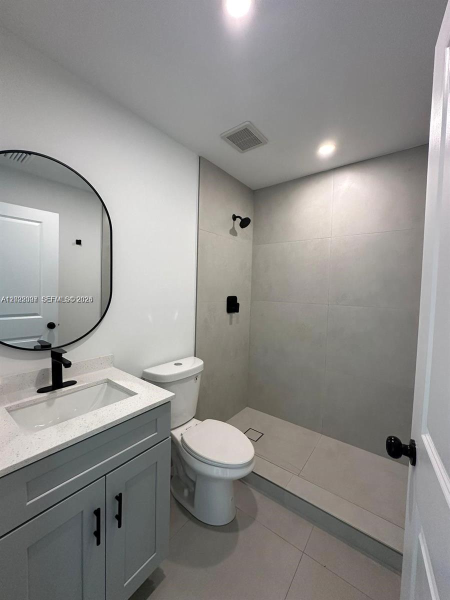 4901 Washington Street Hollywood, FL 33021 - Photo 13 of 18