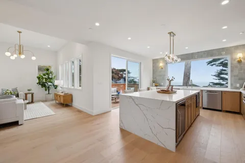 $2,788,000 | 1008 Mirador Terrace, Pacifica, CA 94044