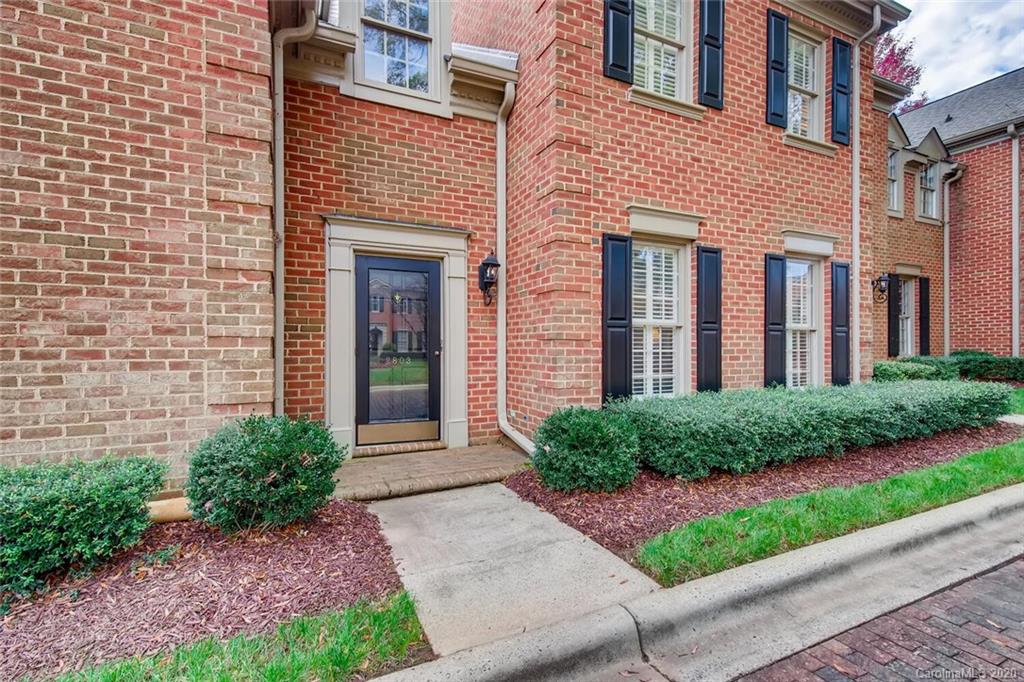 2803 Sharon View Road Charlotte, NC 28210 - Photo 3 of 29 Gallery Image 3