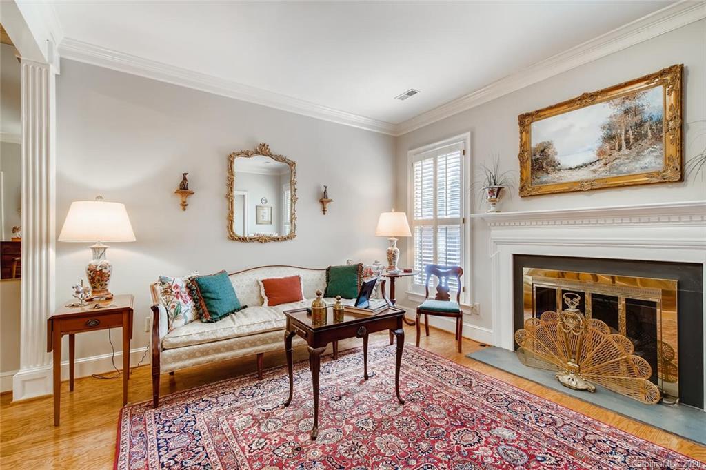2803 Sharon View Road Charlotte, NC 28210 - Photo 6 of 29 Gallery Image 6
