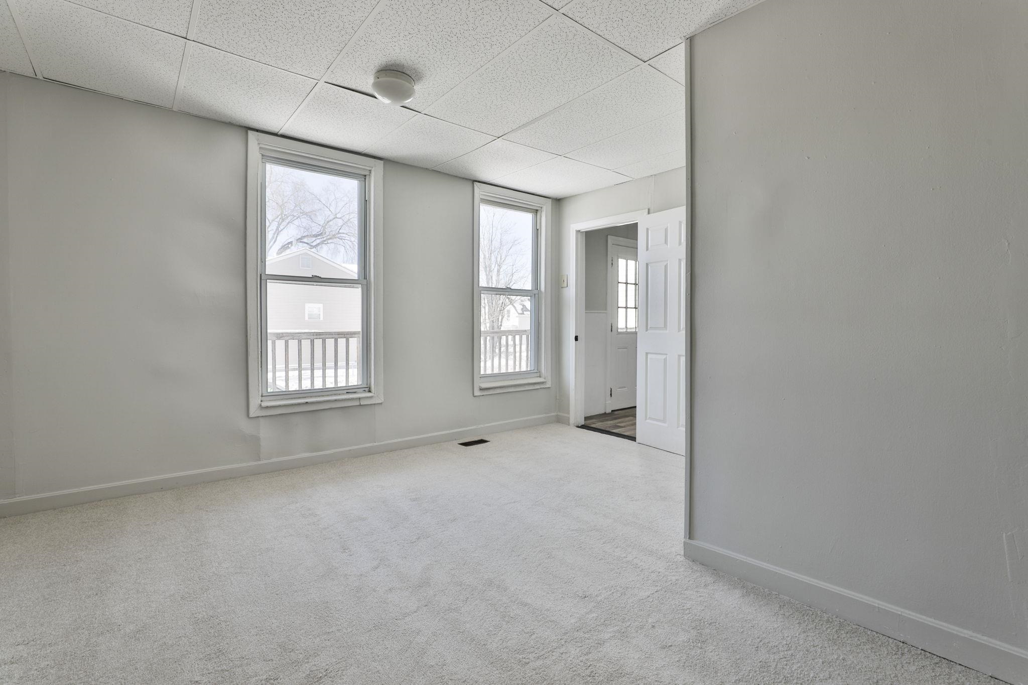357 Central Street Manchester, NH 03103 - Photo 20 of 40 Gallery Image 20