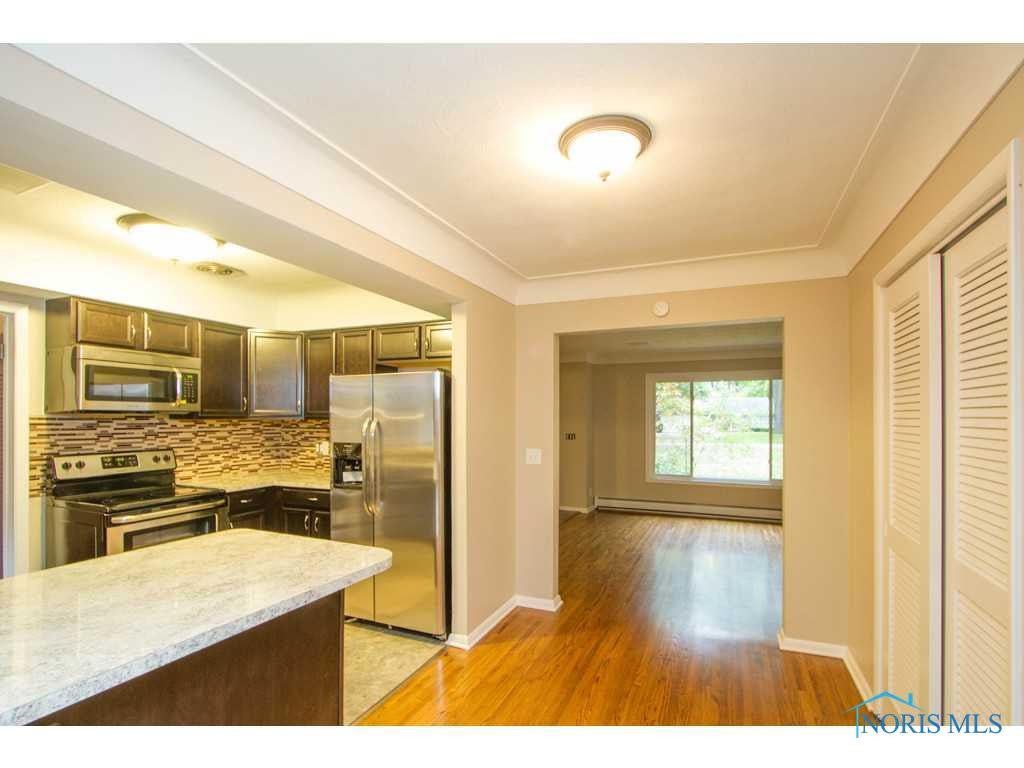 4217 Merriweather Road Toledo, OH 43623 - Photo 8 of 19 Gallery Image 8