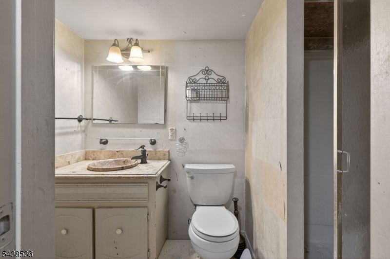 364 Acacia Road Scotch Plains, NJ 07076 - Photo 24 of 30