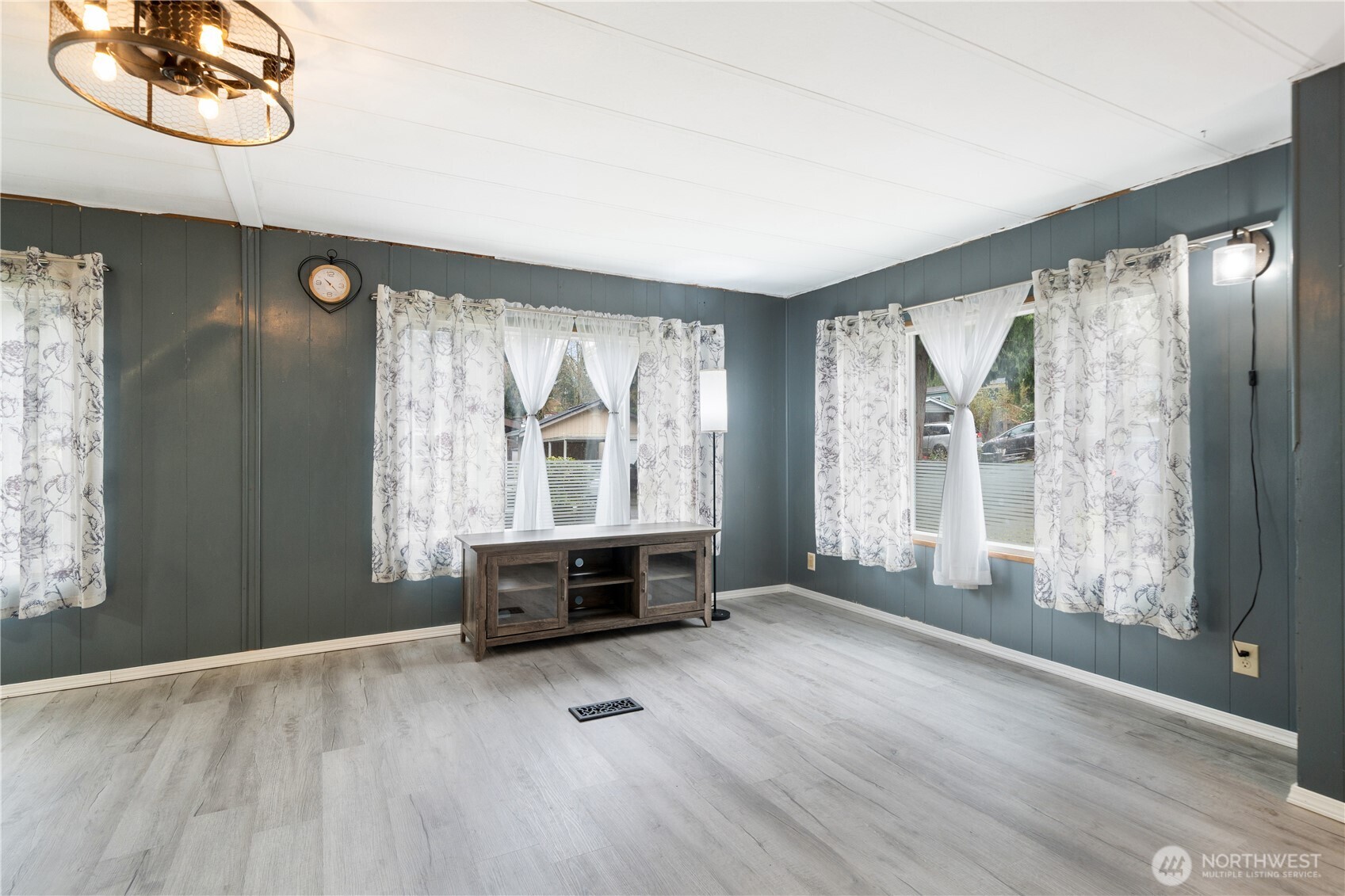 3060 Northeast McWilliams Road, Unit 135 Bremerton, WA 98311 - Photo 7 of 18