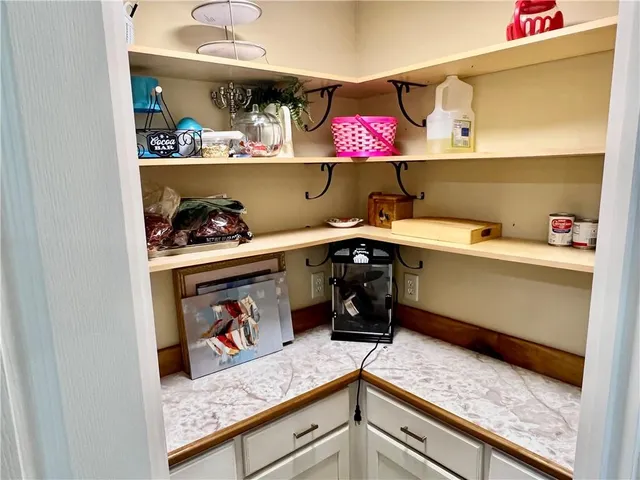 $248,000 | 136 Nalley Drive, Pineville, LA 71360