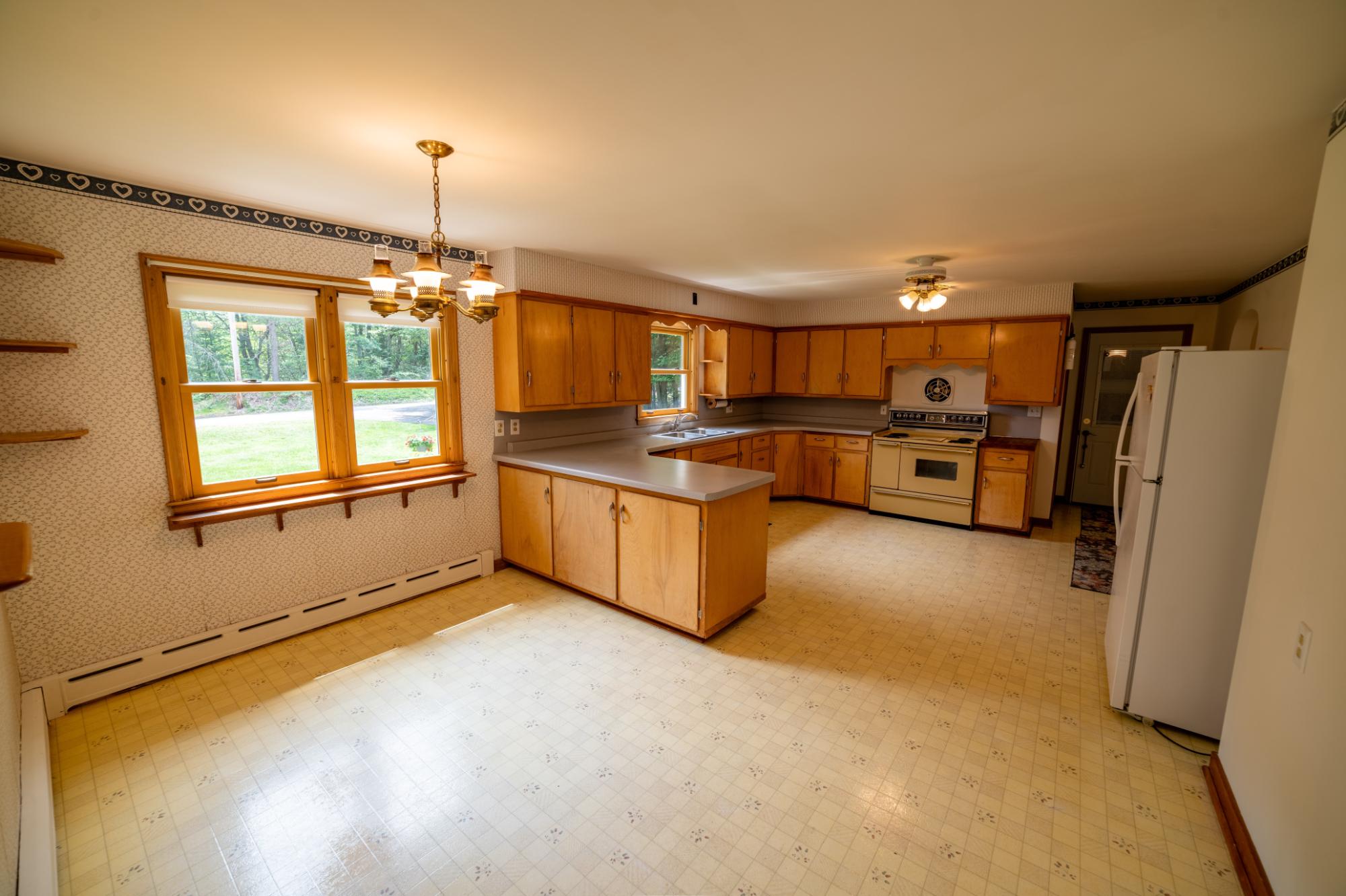 1740 Larsen Drive Rhinelander, WI 54501 - Photo 9 of 53 Gallery Image 9