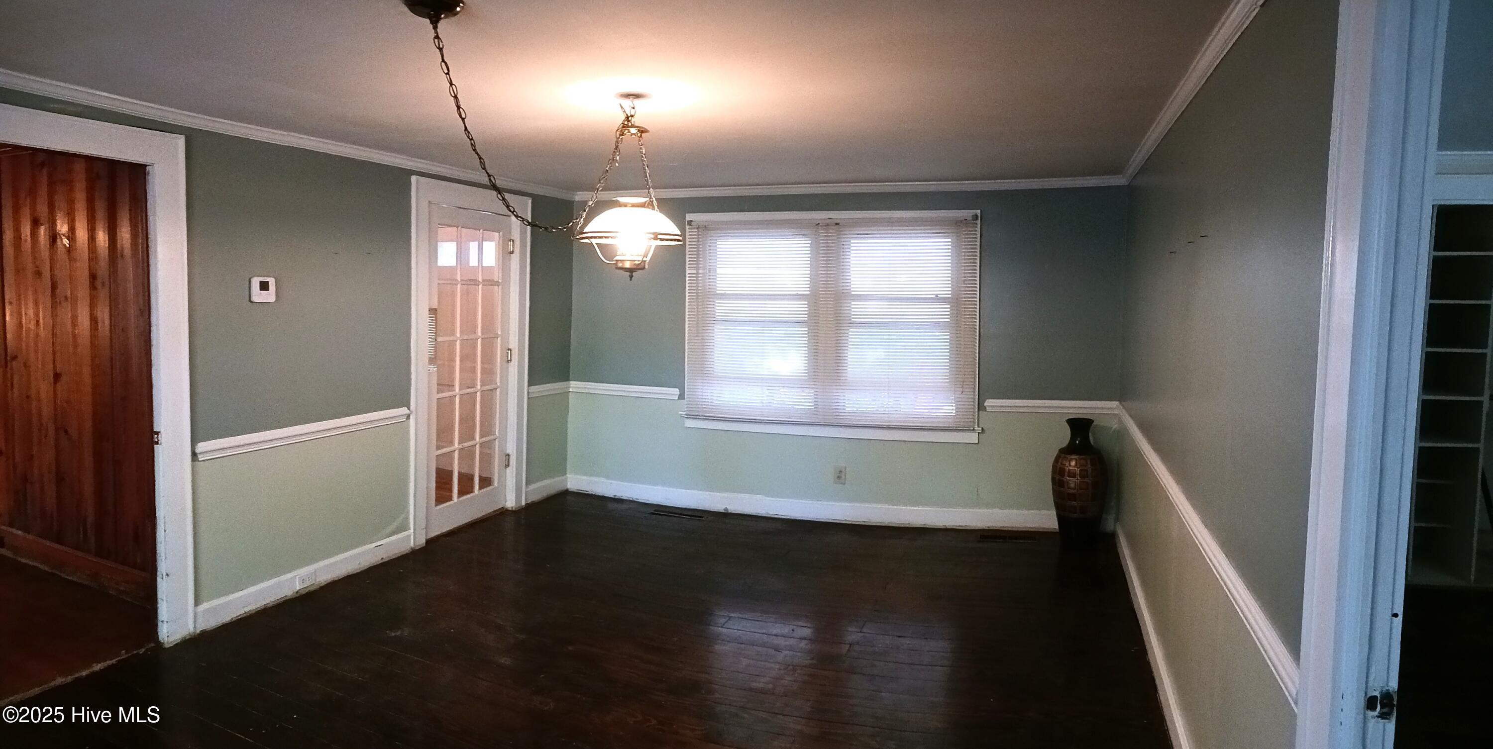 1009 Walnut Street West Wilson, NC 27893 - Photo 4 of 9 Dining Room