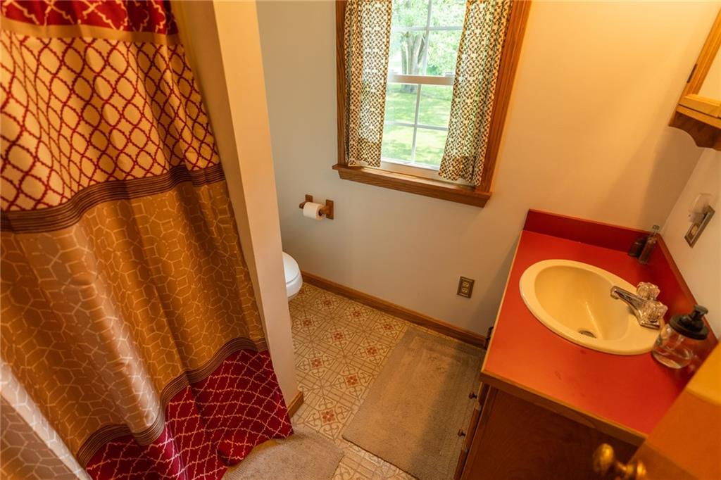 3950 New Castle Road Pulaski, PA 16143 - Photo 16 of 25 Gallery Image 16
