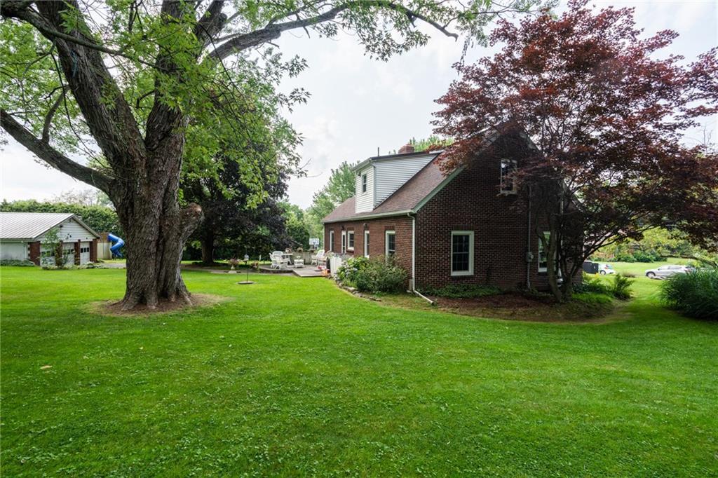 3950 New Castle Road Pulaski, PA 16143 - Photo 4 of 25 Gallery Image 4