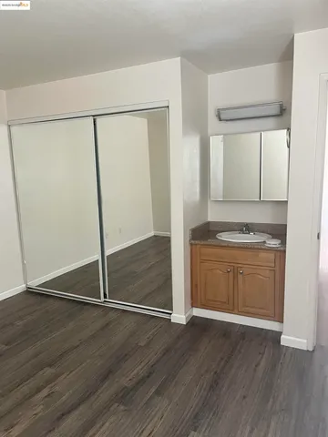 $2,200 | 2207 Lakeview Circle, Pittsburg, CA 94565