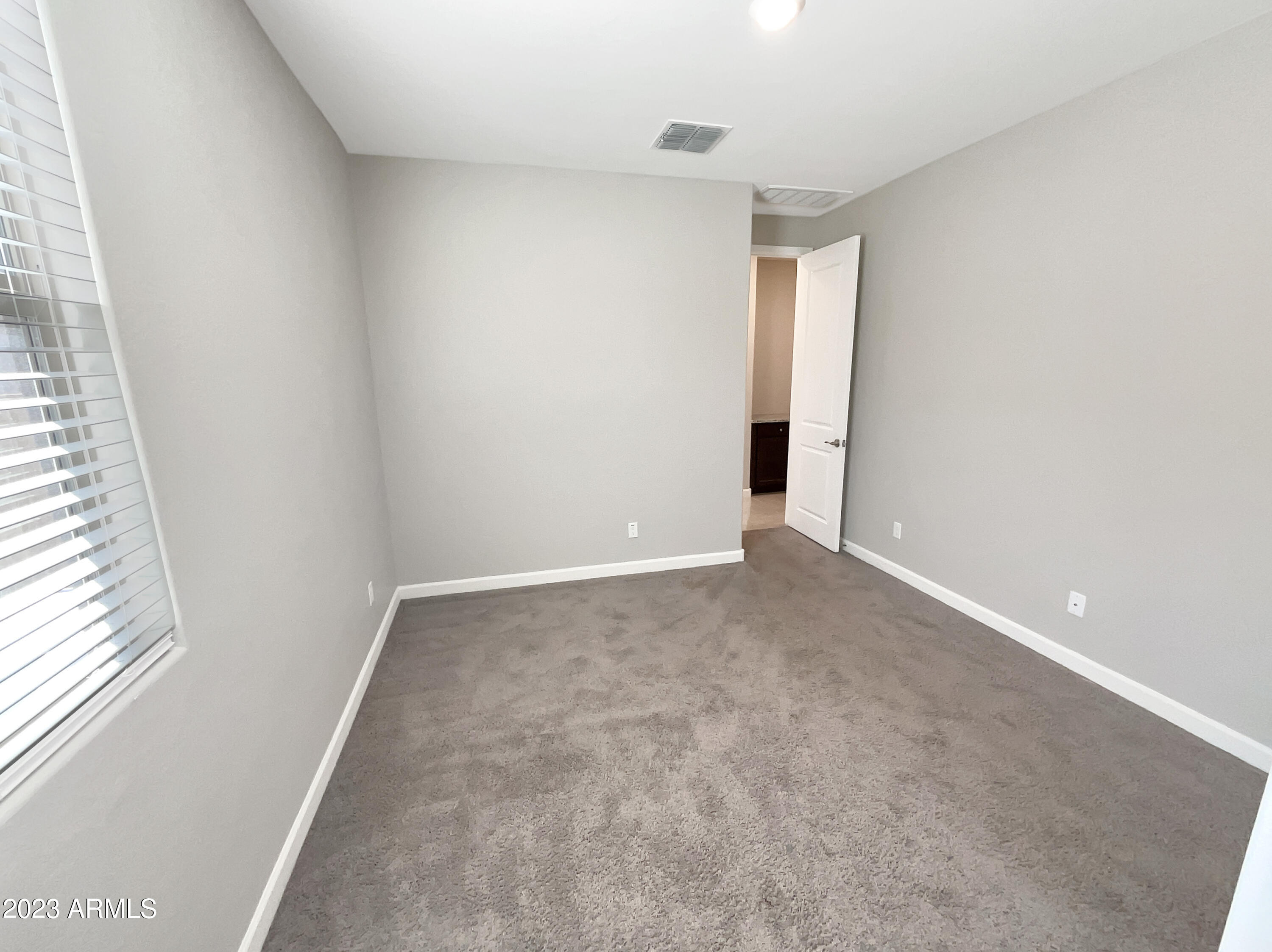 2815 West Carson Road Phoenix, AZ 85041 - Photo 23 of 49 listing_22