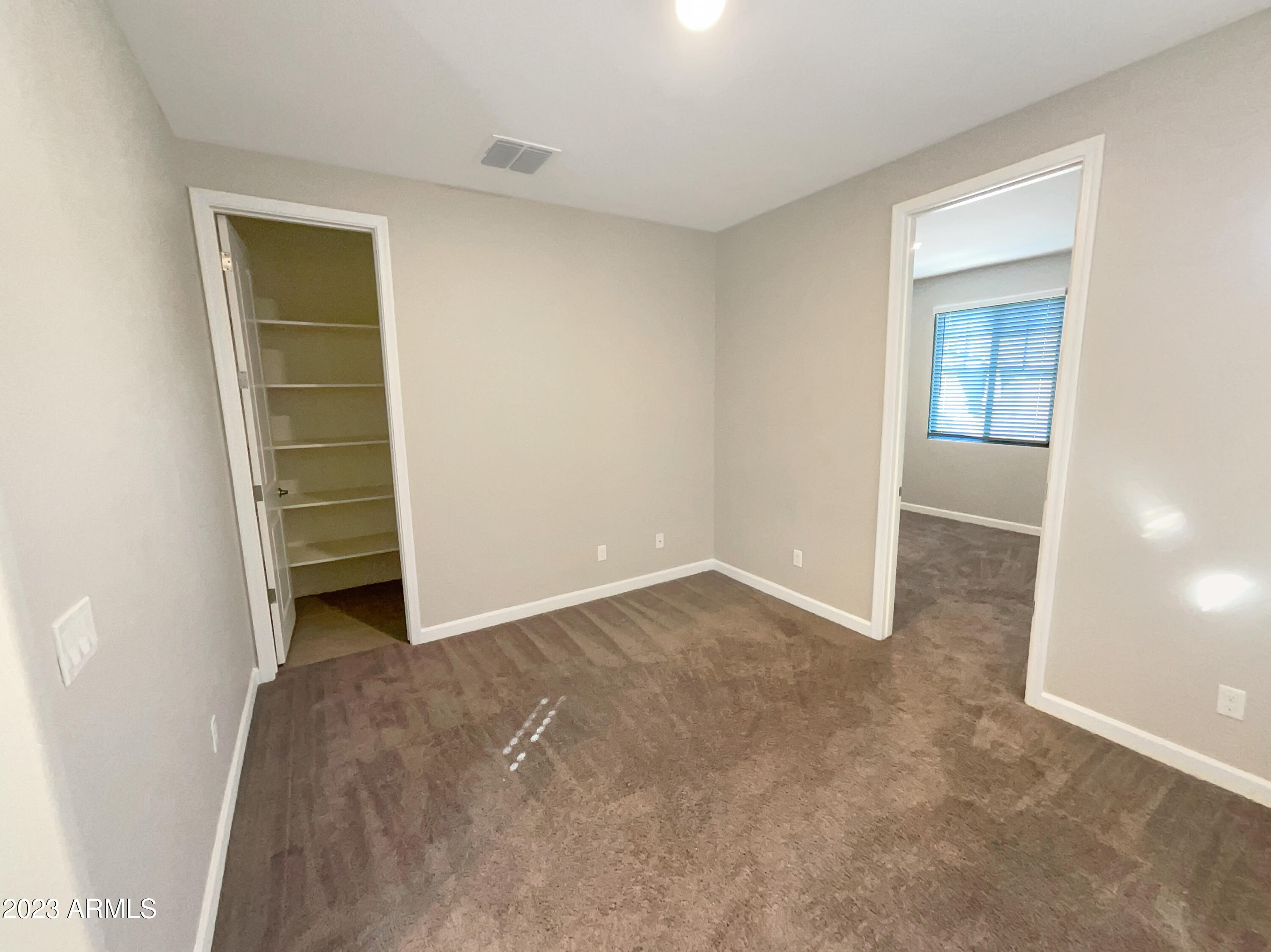 2815 West Carson Road Phoenix, AZ 85041 - Photo 32 of 49 listing_31