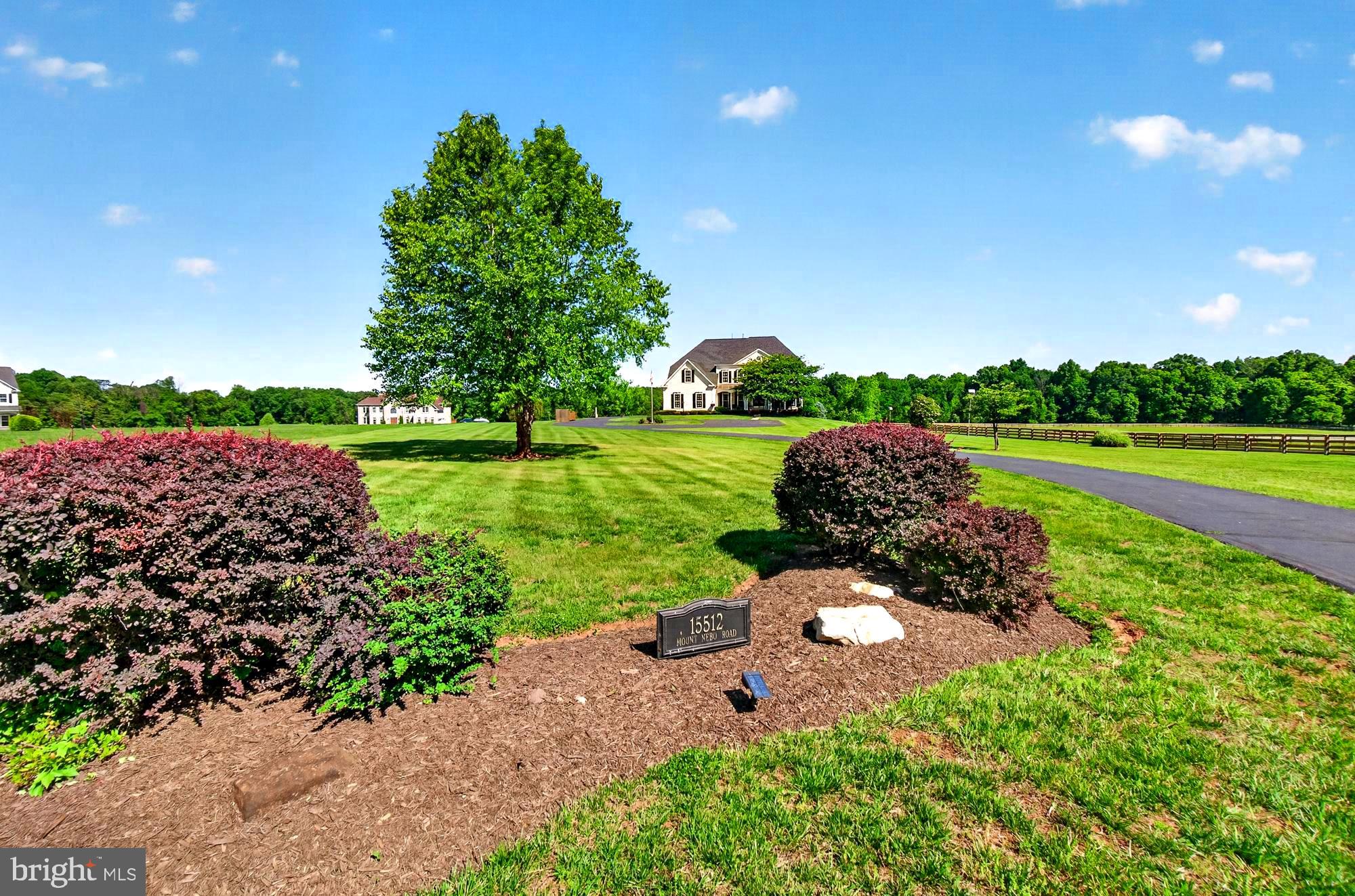 15512 Mount Nebo Road Poolesville, MD 20837 - Photo 2 of 125 Private drive and an elegant entrance