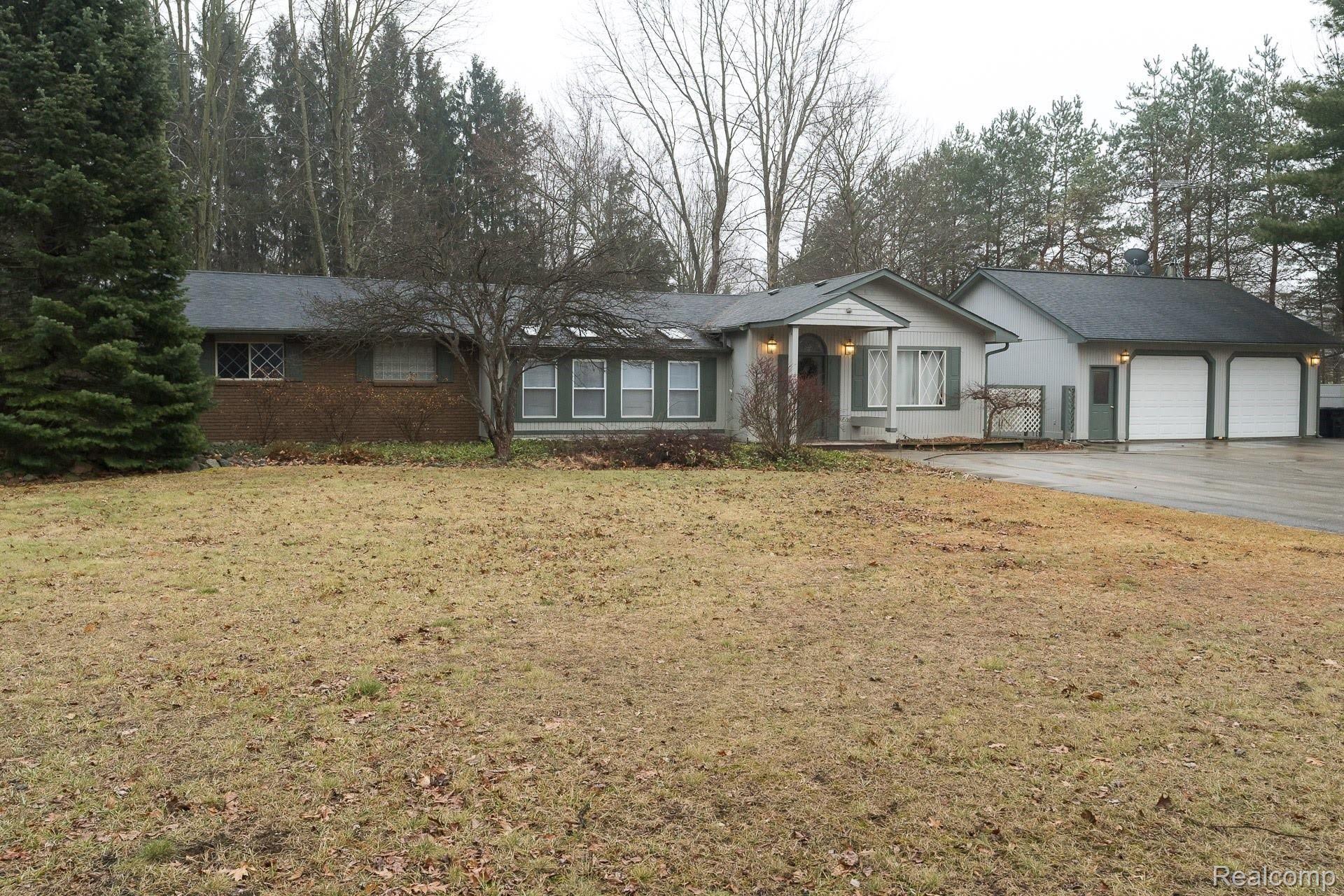 12220 County Line Road Ortonville, MI 48462 - Photo 2 of 48 RayRd2019Web-7.jpg