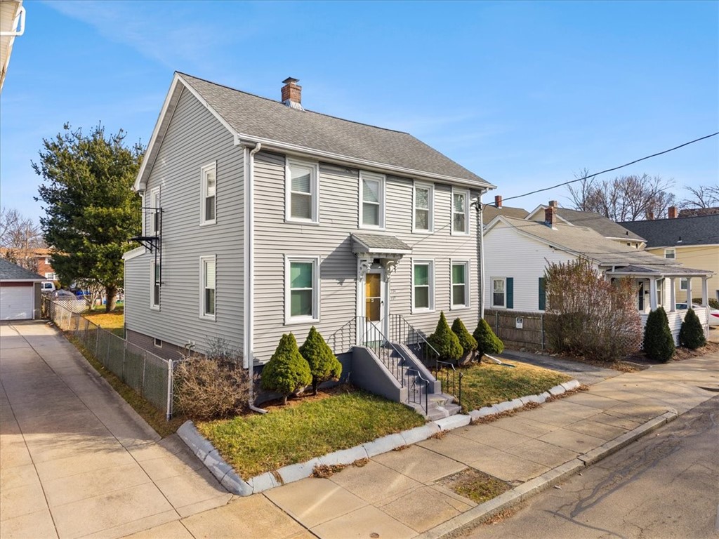 154 Summit Street Pawtucket, RI 02860 - Photo 2 of 22