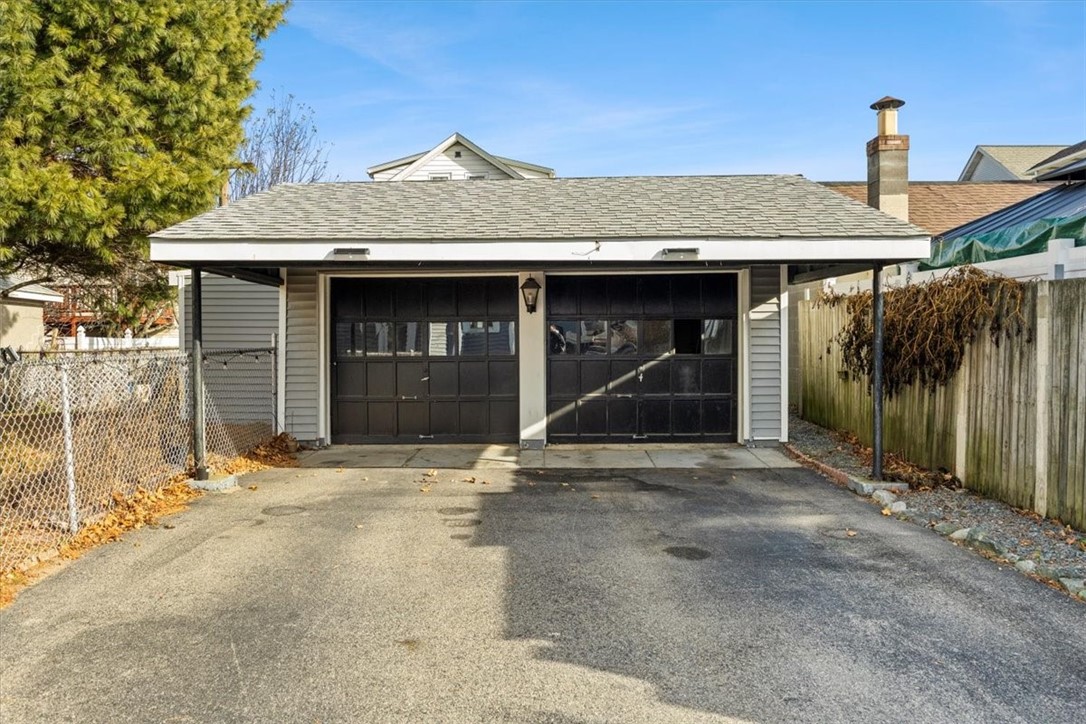 154 Summit Street Pawtucket, RI 02860 - Photo 6 of 22