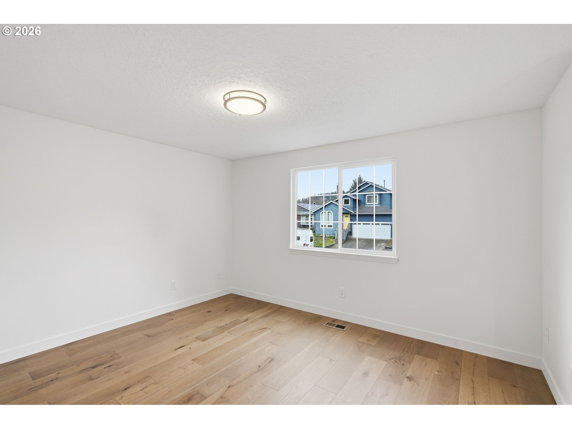 10352 Southwest Picks Way Portland, OR 97224 - Photo 15 of 46