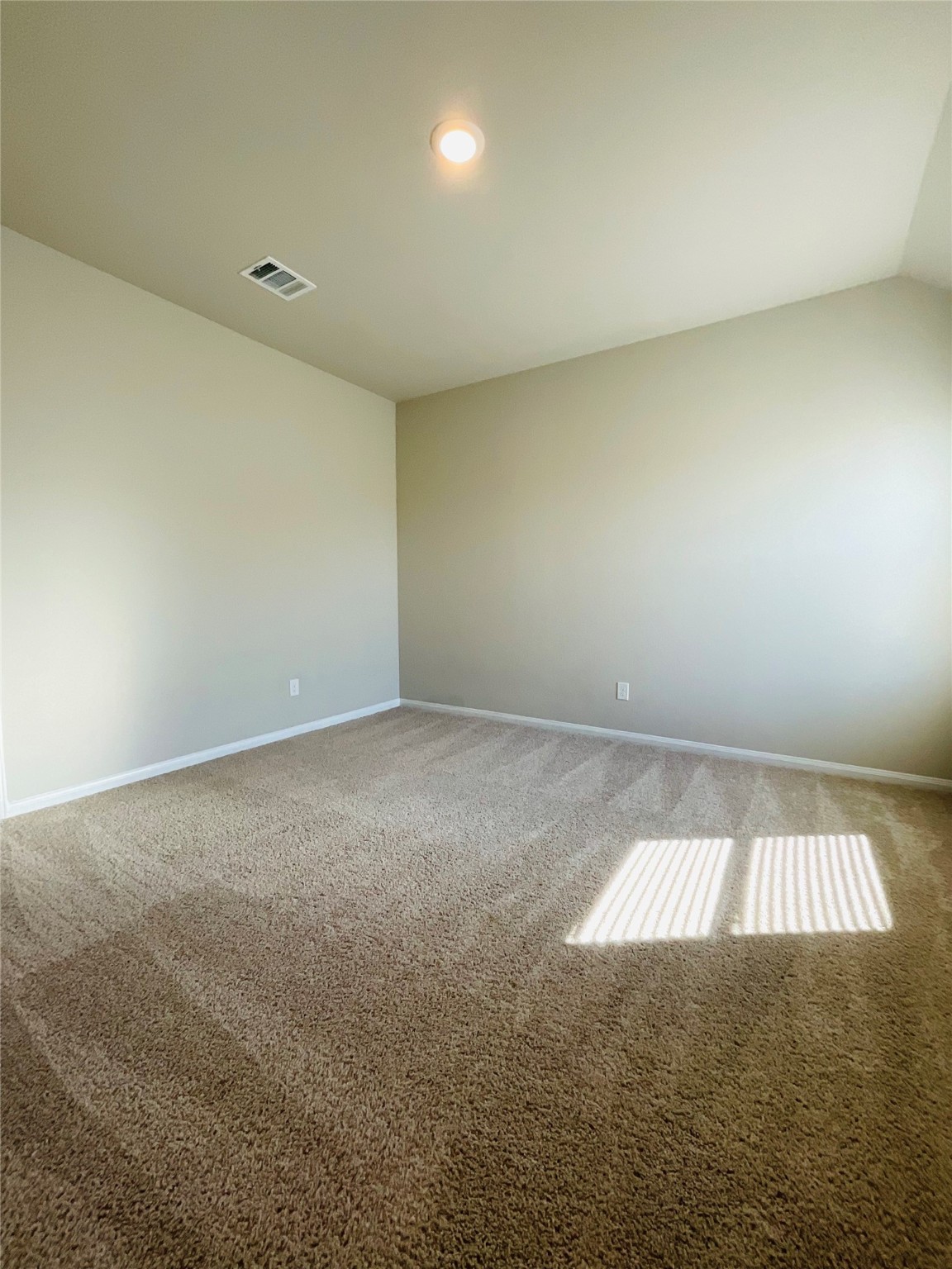 5311 Briana Dee Drive Rosharon, TX 77583 - Photo 14 of 21 a view of an empty room and window