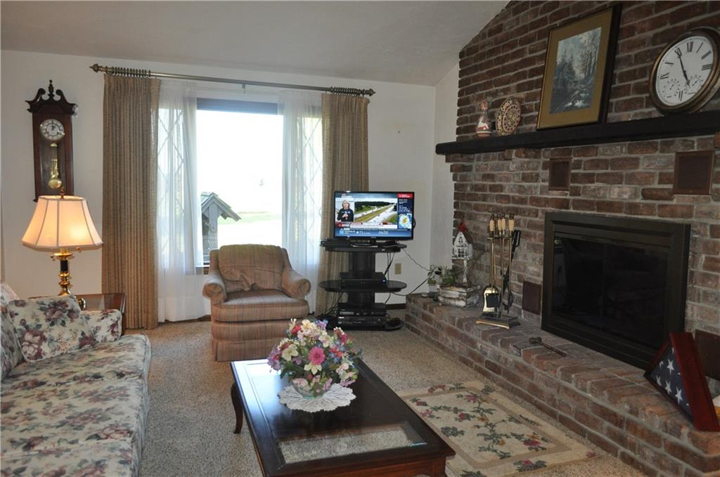1201 Rte 422 Fenelton, PA 16034 - Photo 4 of 17 Gallery Image 4