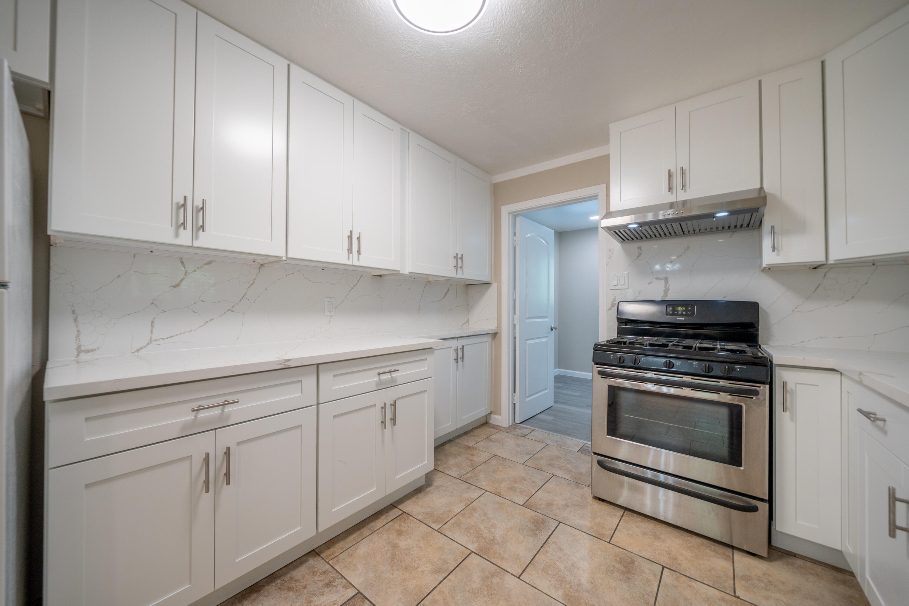 4725 Cedars Road Redding, CA 96001 - Photo 11 of 33 4725 Cedars Rd-19