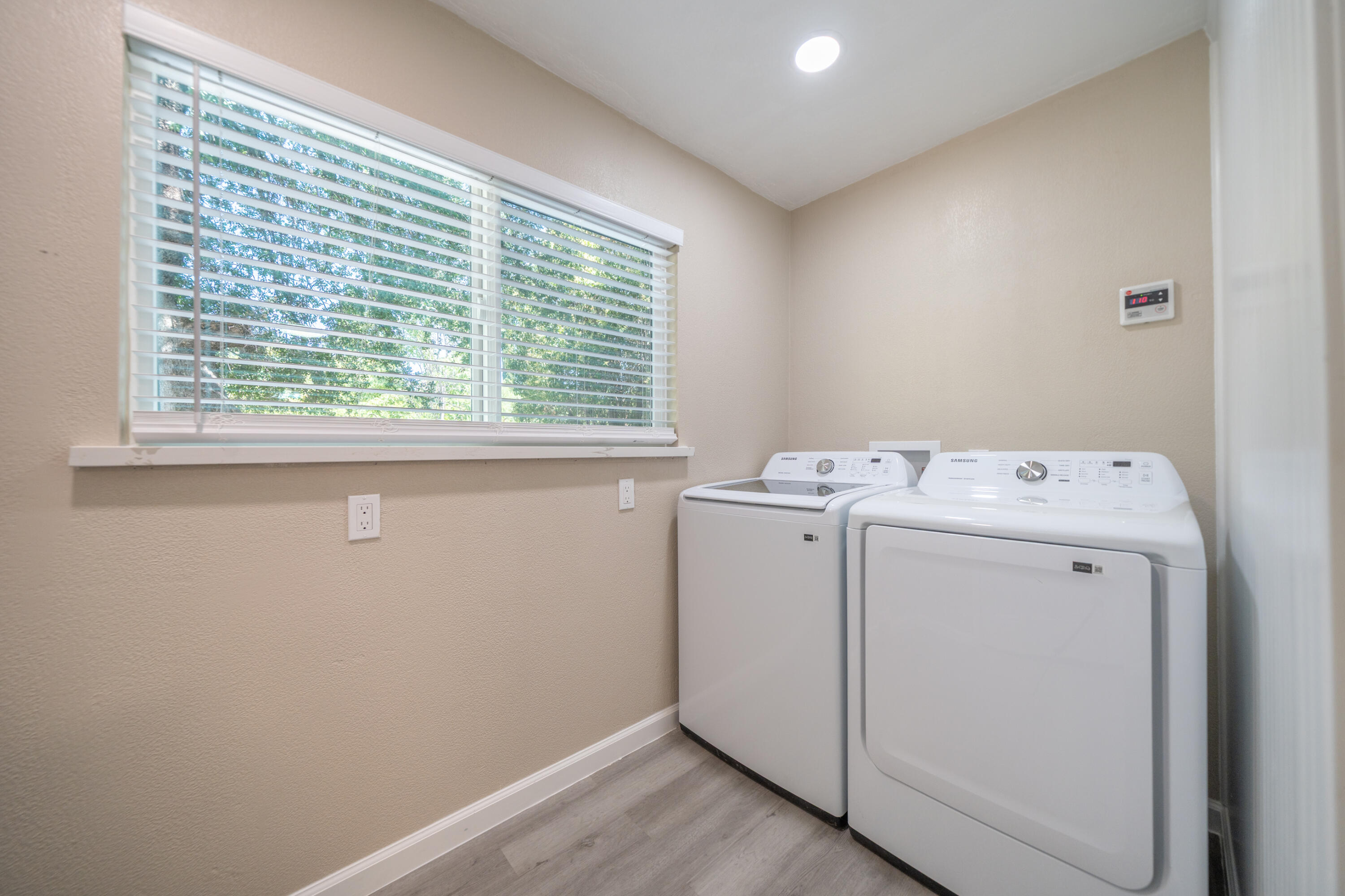 4725 Cedars Road Redding, CA 96001 - Photo 17 of 33 4725 Cedars Rd-25