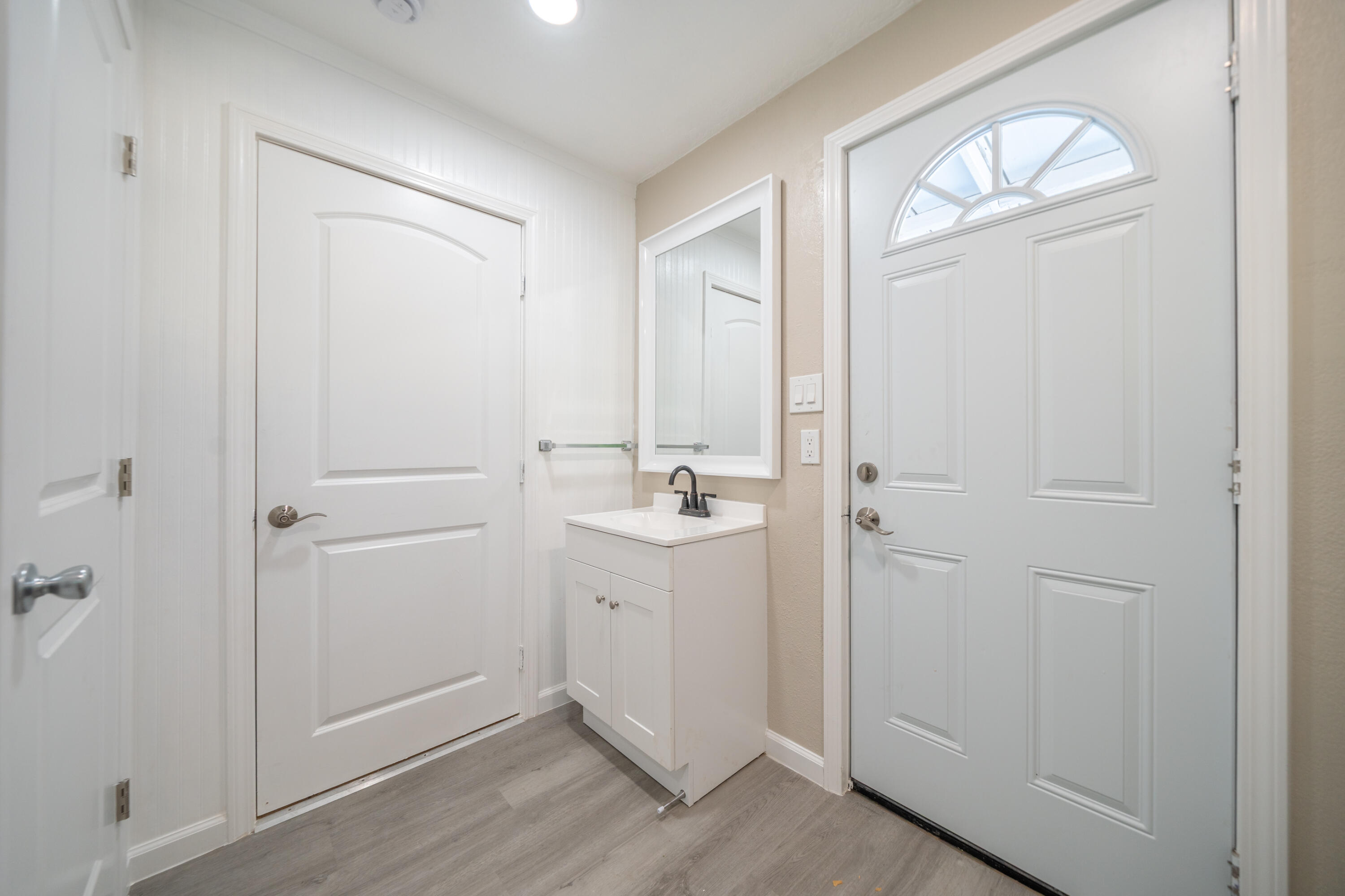 4725 Cedars Road Redding, CA 96001 - Photo 18 of 33 4725 Cedars Rd-26