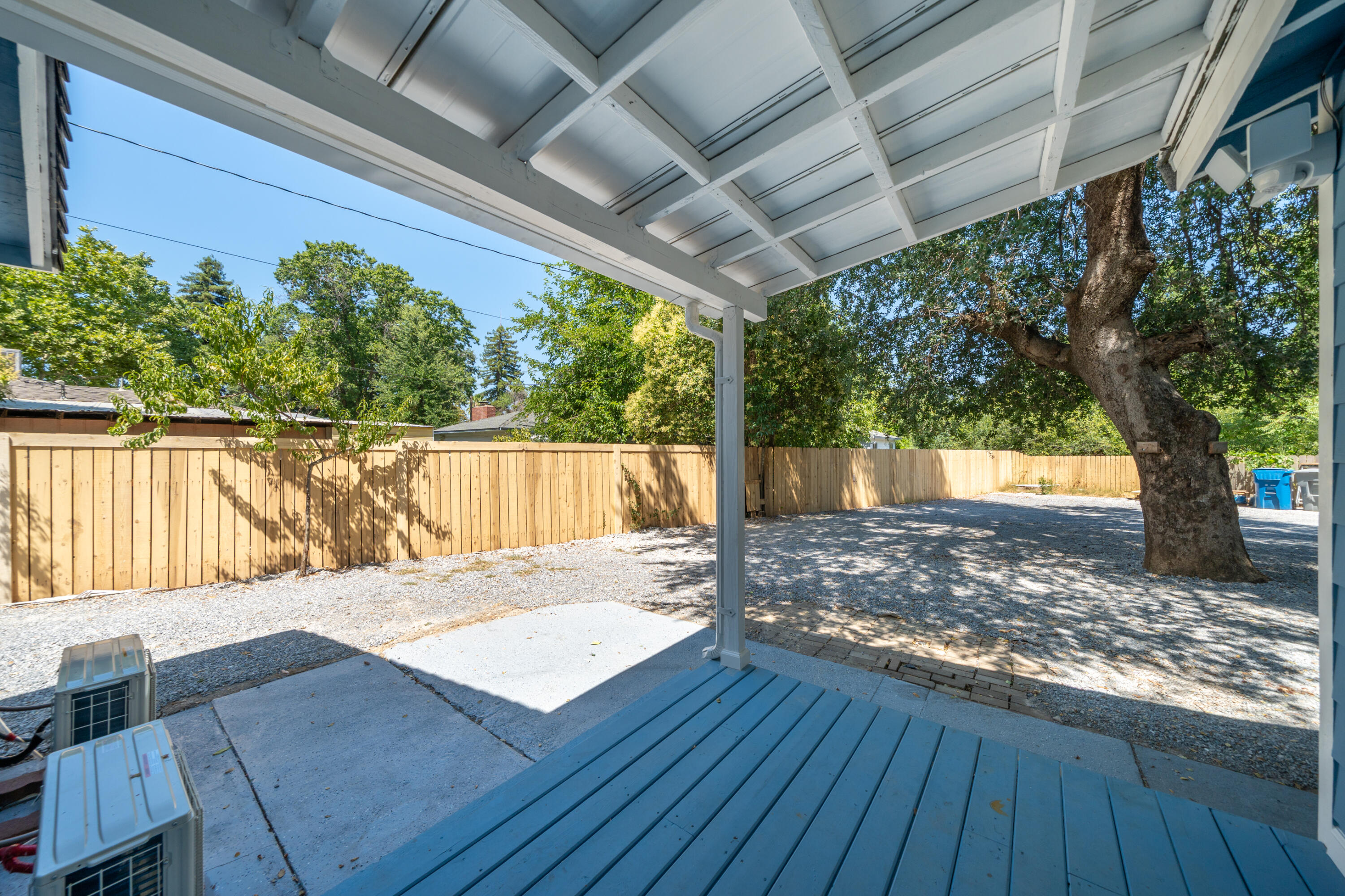 4725 Cedars Road Redding, CA 96001 - Photo 19 of 33 4725 Cedars Rd-28