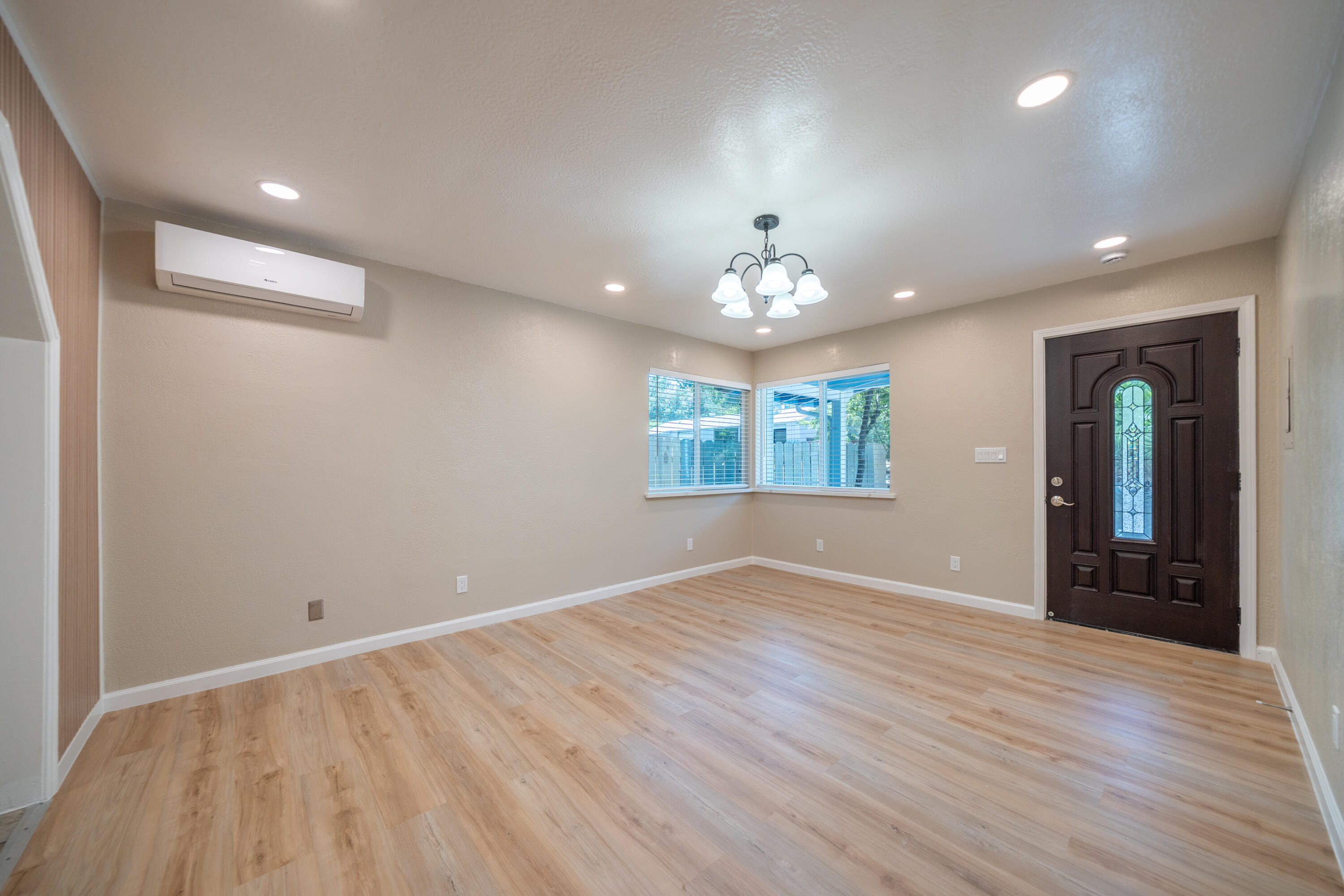 4725 Cedars Road Redding, CA 96001 - Photo 2 of 33 4725 Cedars Rd-12