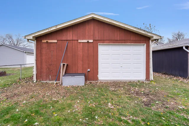 a view of backyard with green space