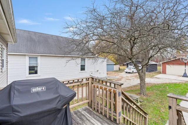 $365,000 | 9546 South Spaulding Avenue, Evergreen Park, IL 60805