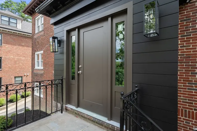 $2,798,000 | 84 Winthrop Road, Unit 1, Brookline, MA 02445