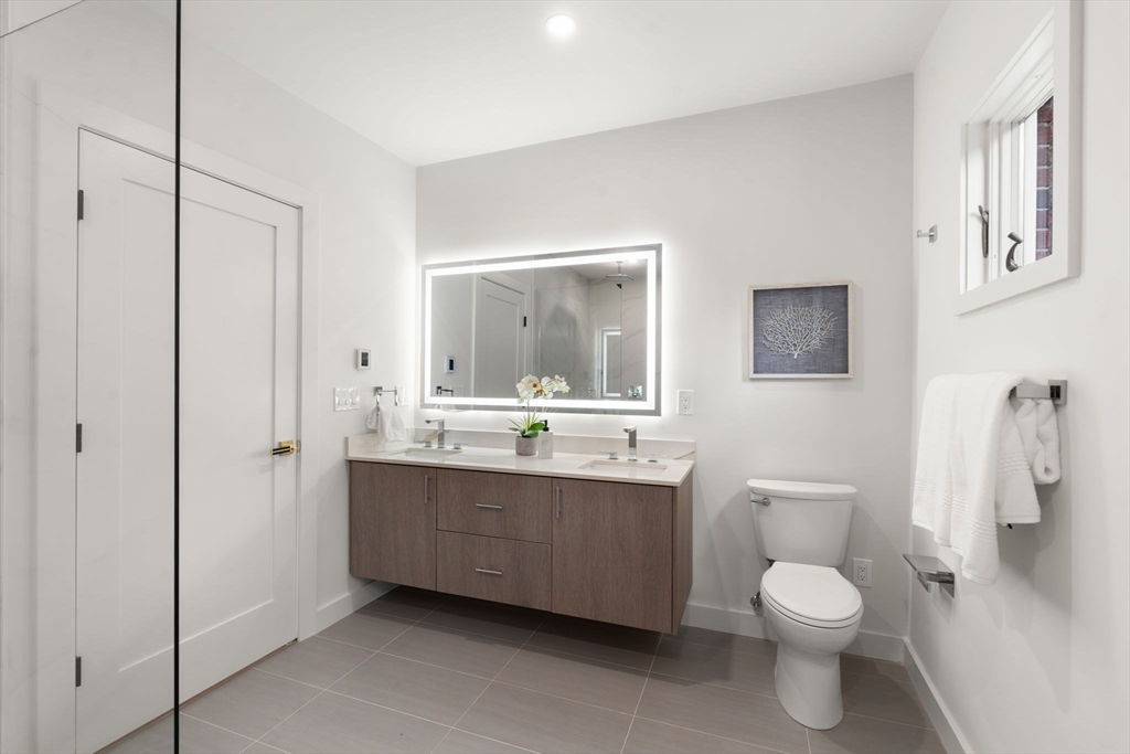 84 Winthrop Road, Unit 1 Brookline, MA 02445 - Photo 26 of 34